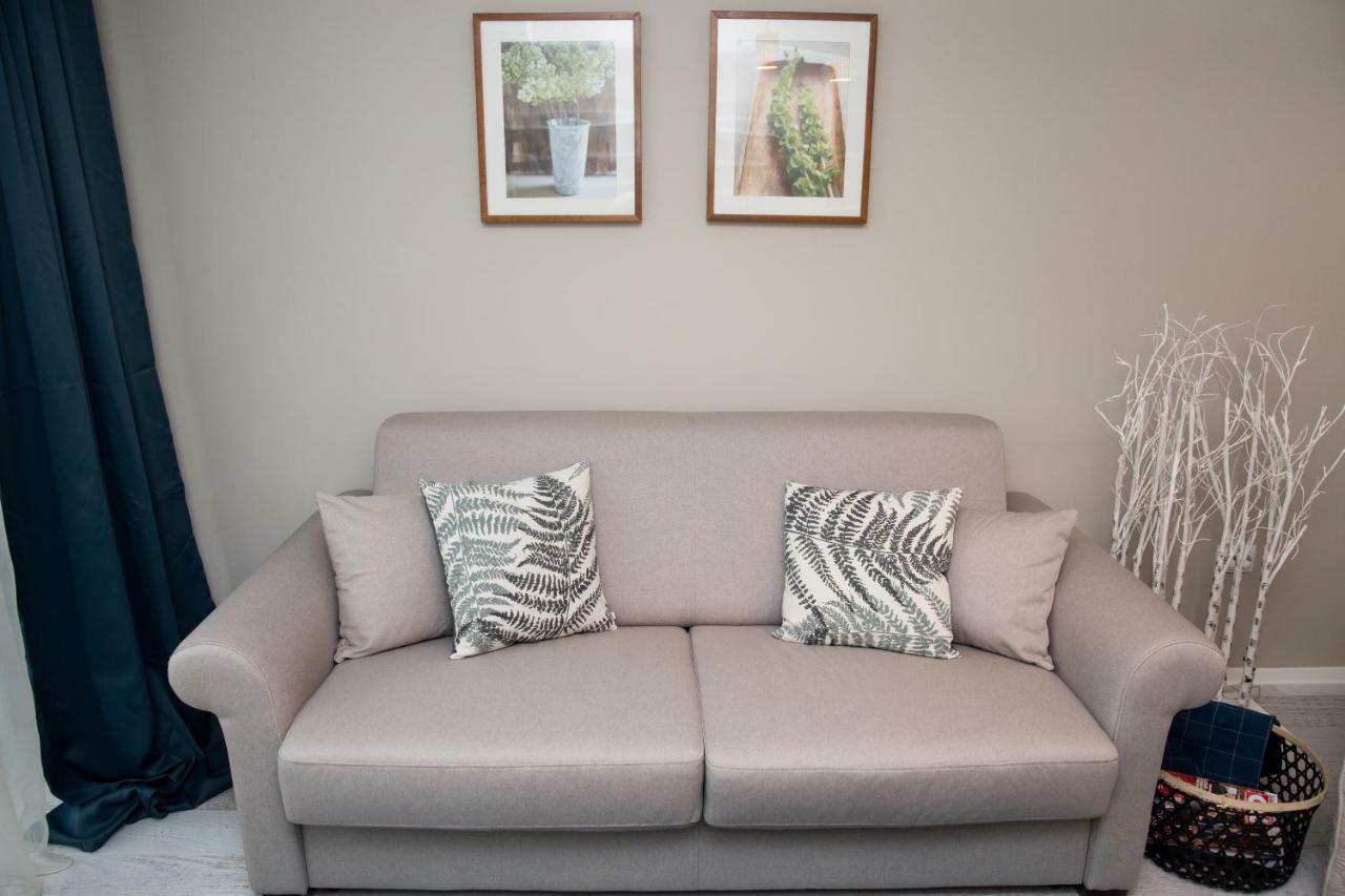Ultracentral, Brand New, Modern And Cozy Apartment 티미쇼아라 외부 사진
